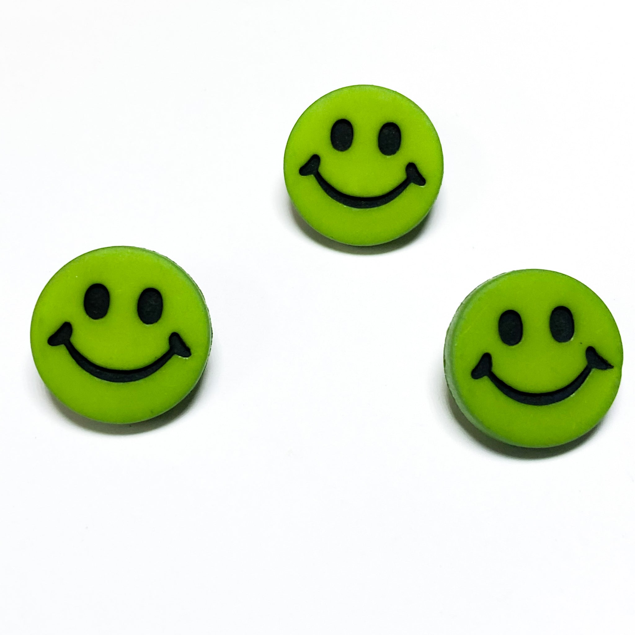 Smiley Face Button – www.jimmybuttons.com.au