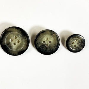 Fossil Button