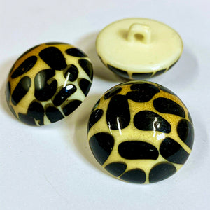 Leopard Shank Button