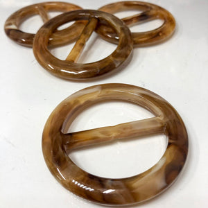 Caramel Late Buckle