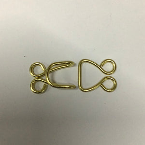 Hook and bar
