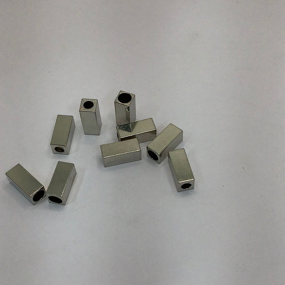 Rectangle cord end