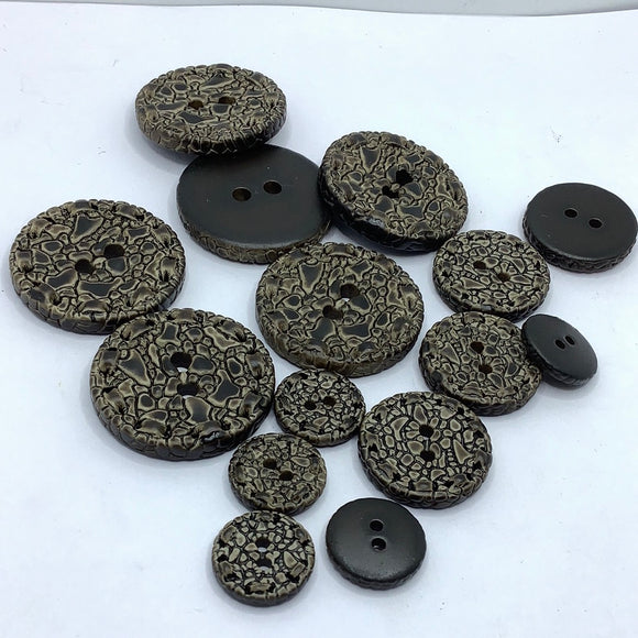 Crocodylus Button