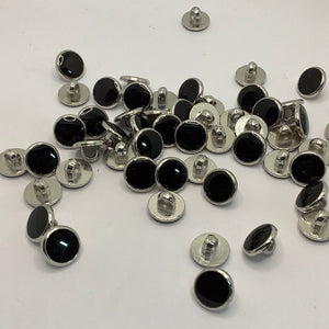 Tuxedo button