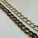 Oil drop contrast acrylic chain