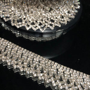 Overlapping Loop Crystal Rhinestone Fringe