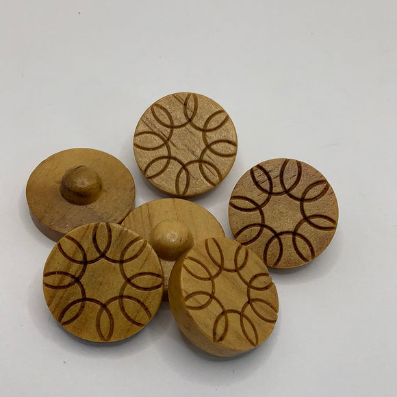 Wooden decorative button